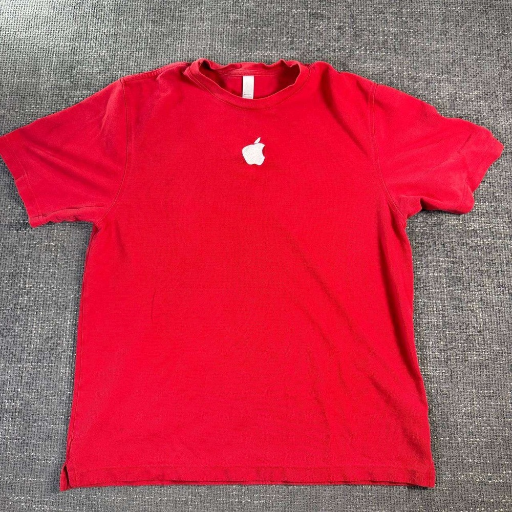 Apple Employee Promo T-Shirt Mens Large Red Short Sleeve Tech Logo Pique